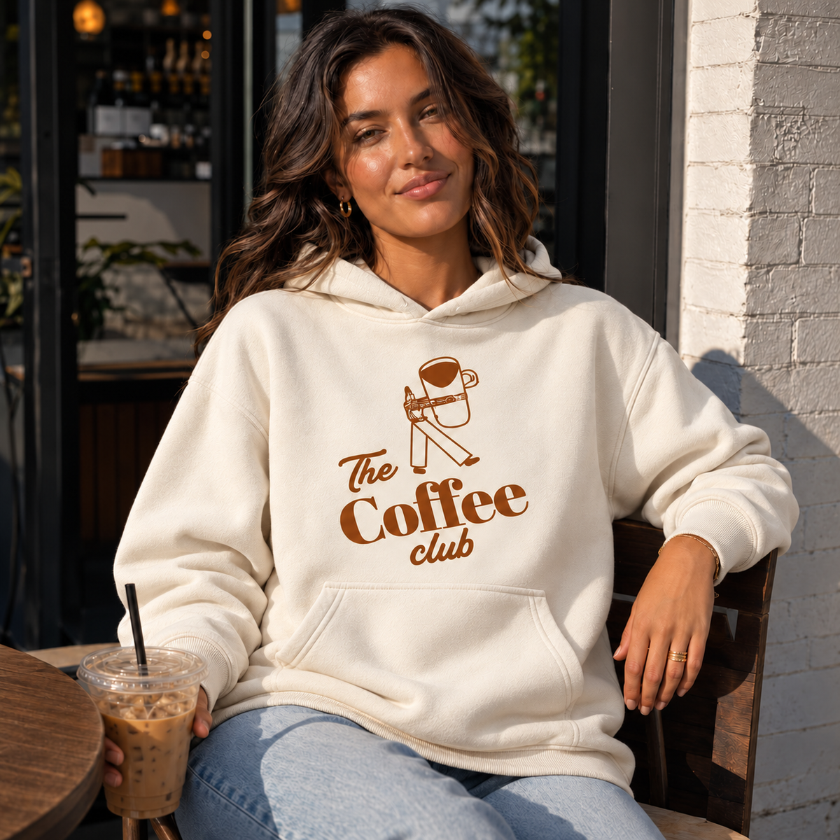 the_coffee_club_mock_with_female_model